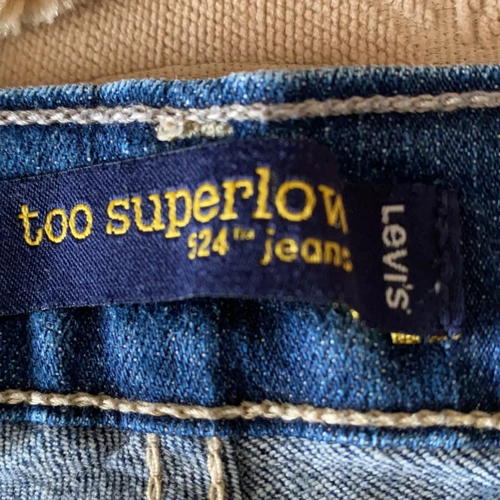 ~Levi’s~ Vintage Too Superlow 524 Skinny Jeans